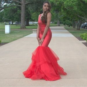 Red mermaid prom dress